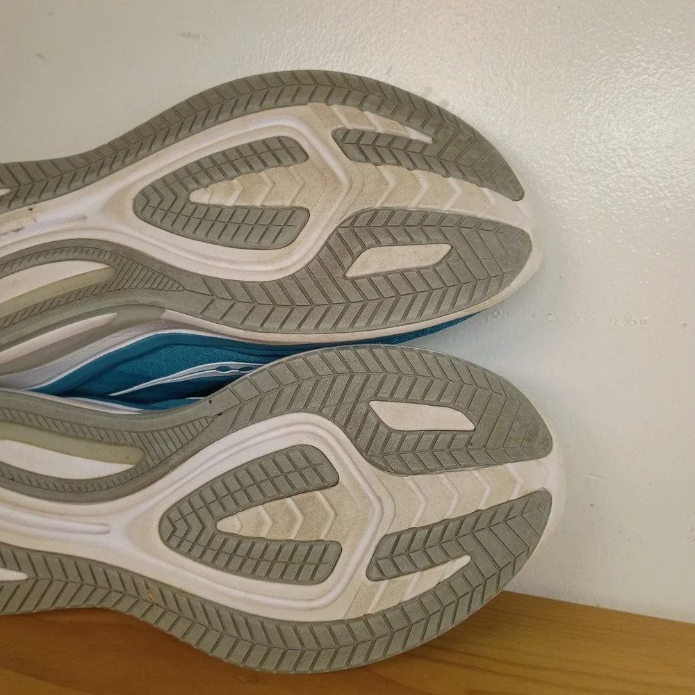 Saucony Omni 22 Shoes Womens Size 9 Blue Running Sneakers S10926-201